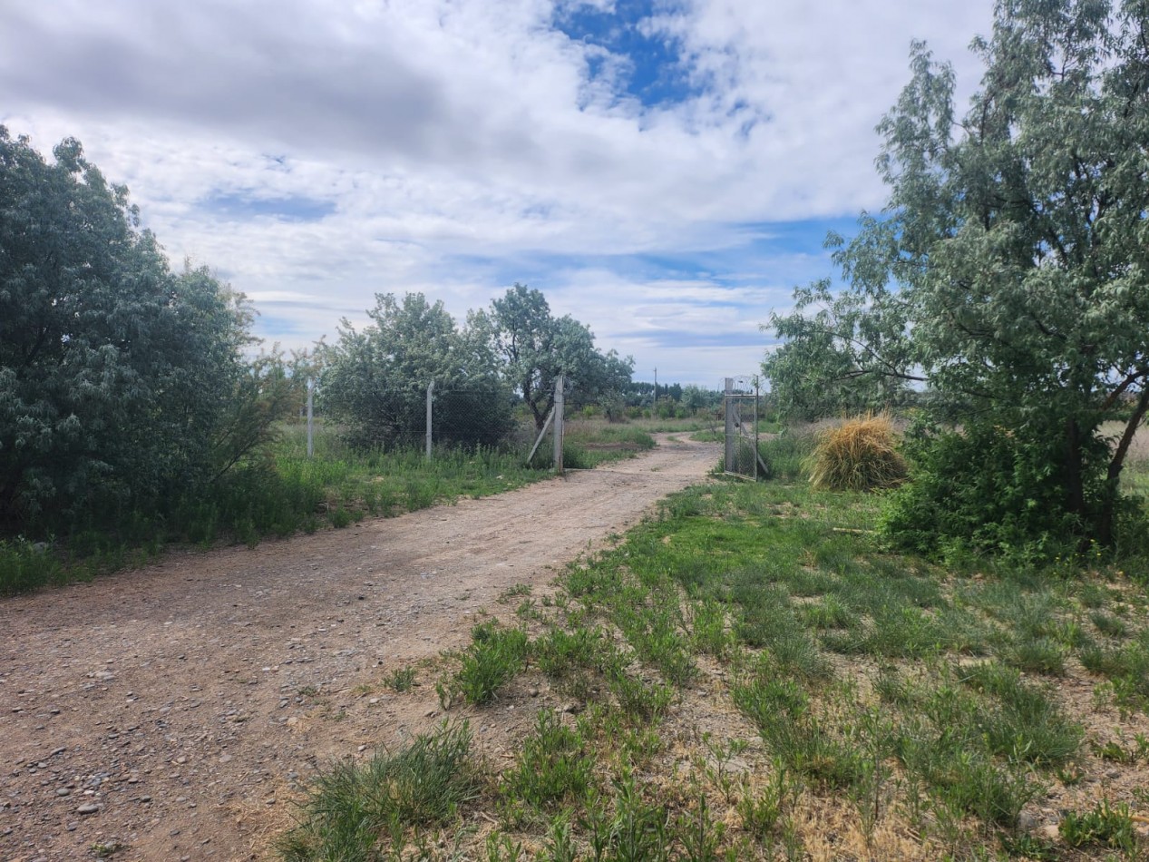 CHACRA CON 2 CASAS