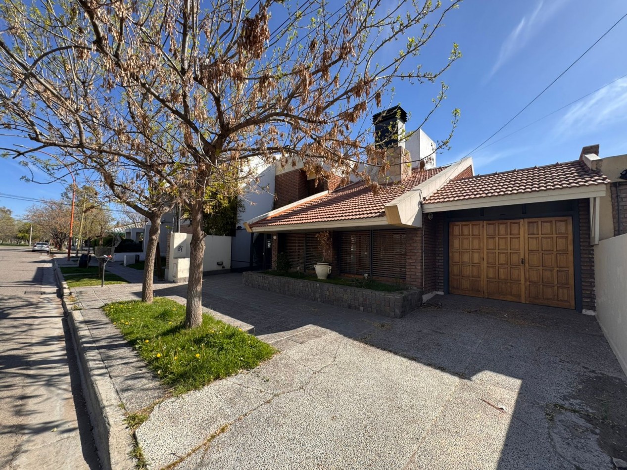 VENTA DE CASA EN CIPOLLETTI