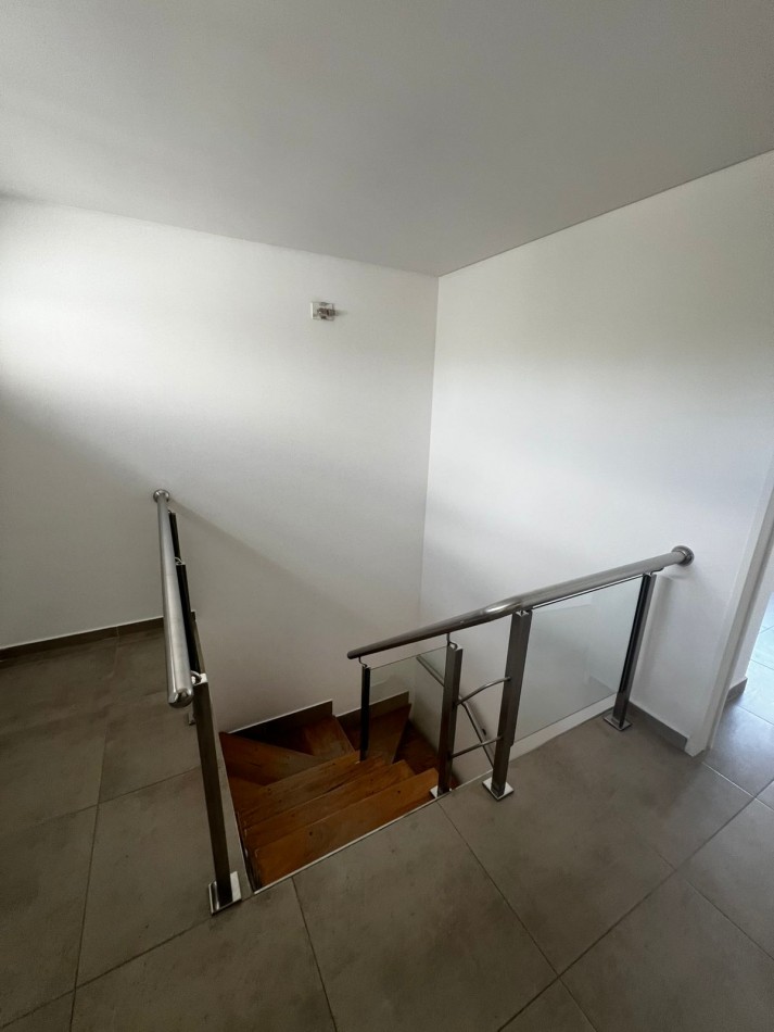 DUPLEX EN ALQUILER