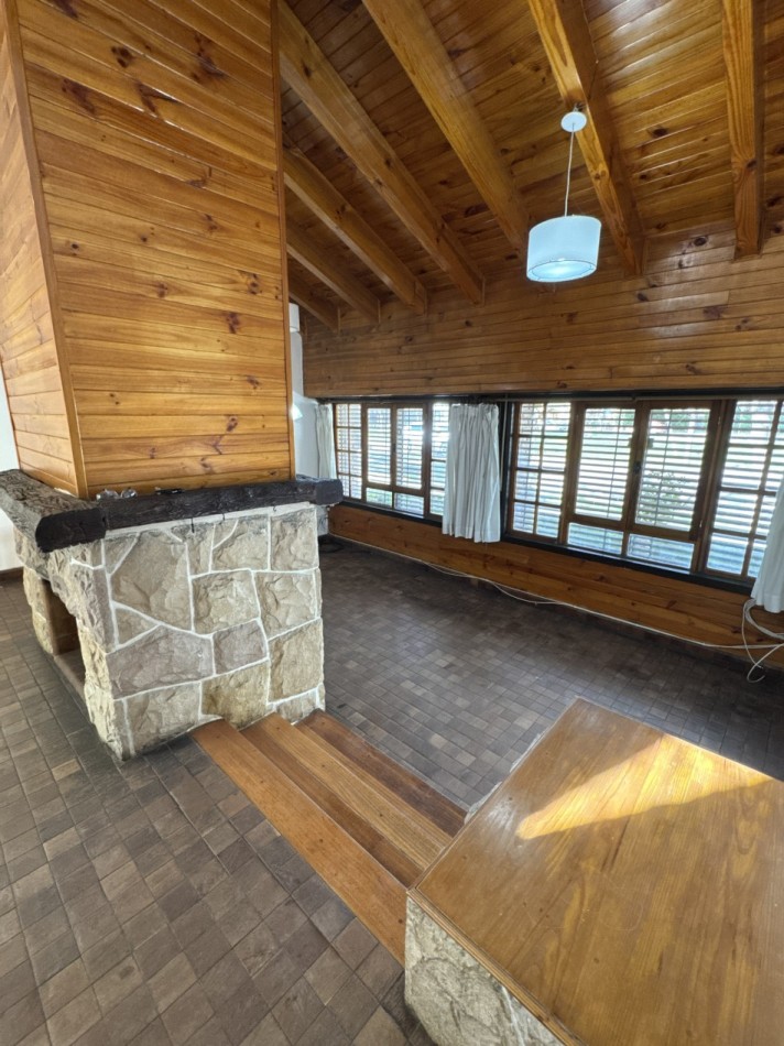 VENTA DE CASA EN CIPOLLETTI